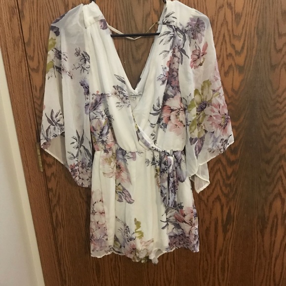 Charlotte Russe romper, size smal - Picture 1 of 2